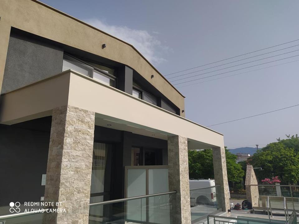 Vrasná Amalia Deluxe Villas מראה חיצוני תמונה