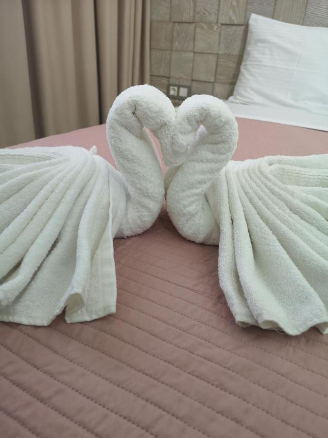Vrasná Amalia Deluxe Villas מראה חיצוני תמונה