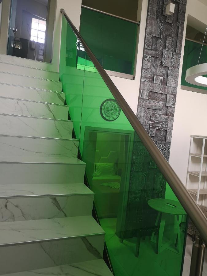 Vrasná Amalia Deluxe Villas מראה חיצוני תמונה
