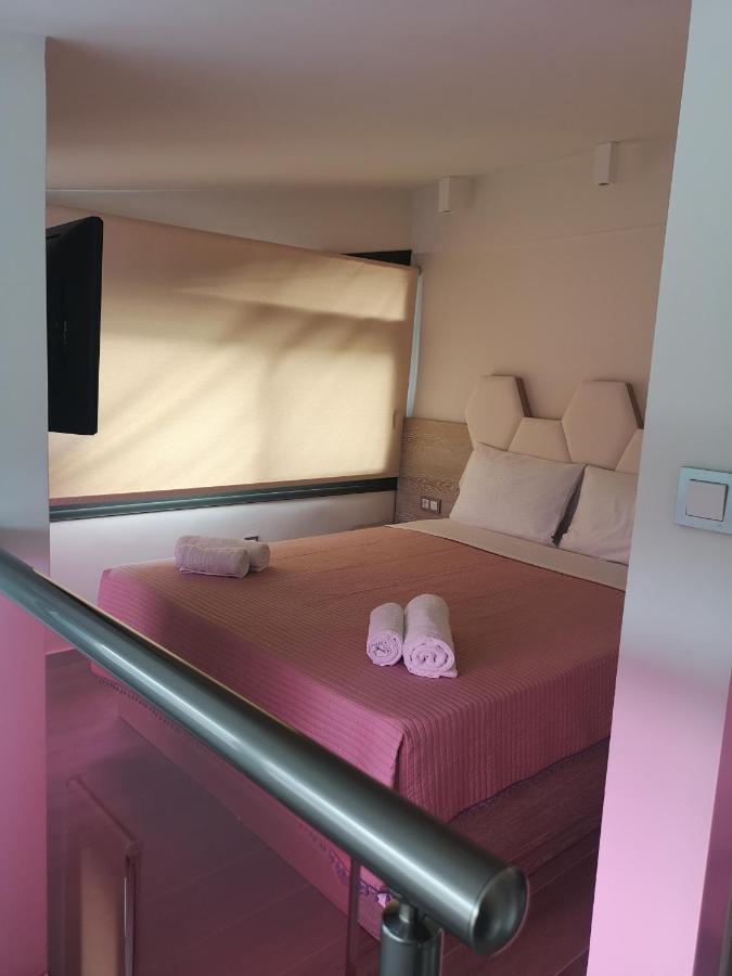 Vrasná Amalia Deluxe Villas מראה חיצוני תמונה